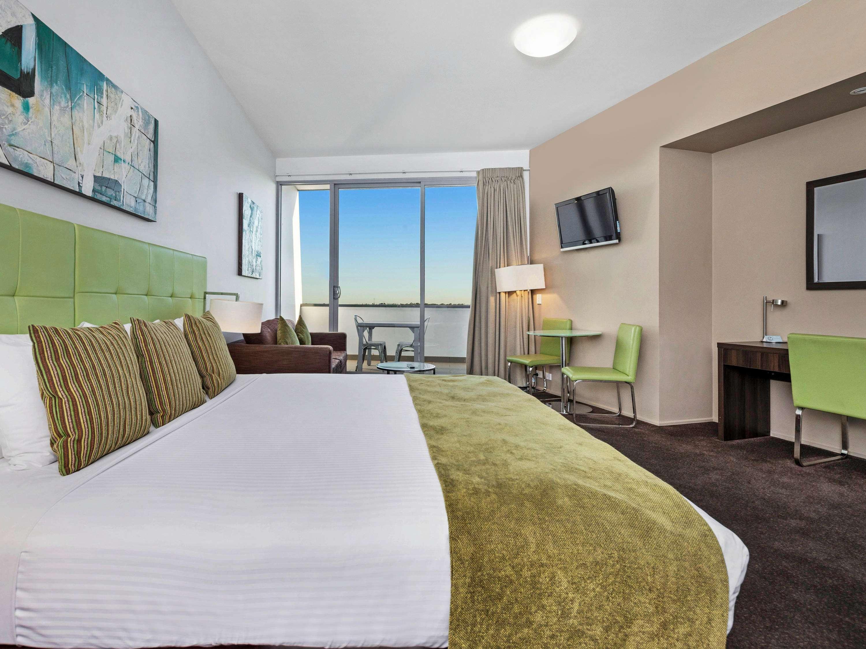 Mercure Melbourne Caroline Springs Exterior foto